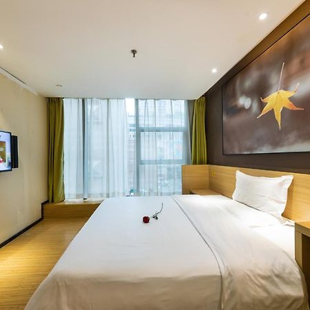 Iu Hotel Chongqing Jiefangbei المظهر الخارجي الصورة