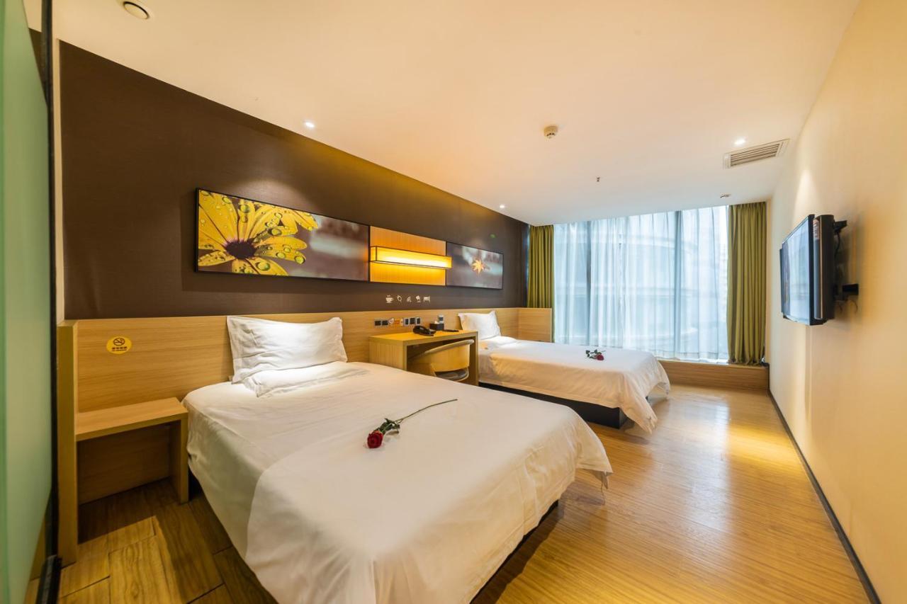 Iu Hotel Chongqing Jiefangbei المظهر الخارجي الصورة