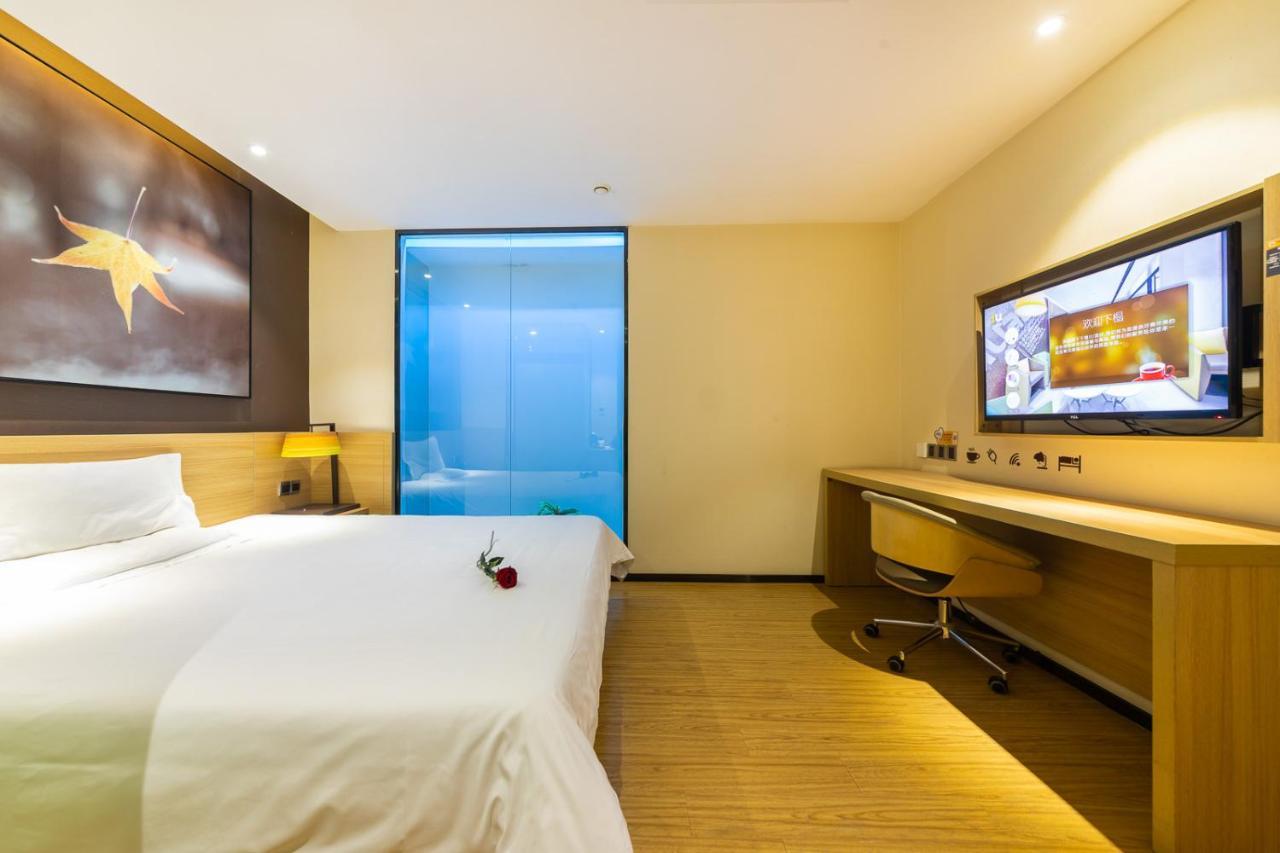 Iu Hotel Chongqing Jiefangbei المظهر الخارجي الصورة