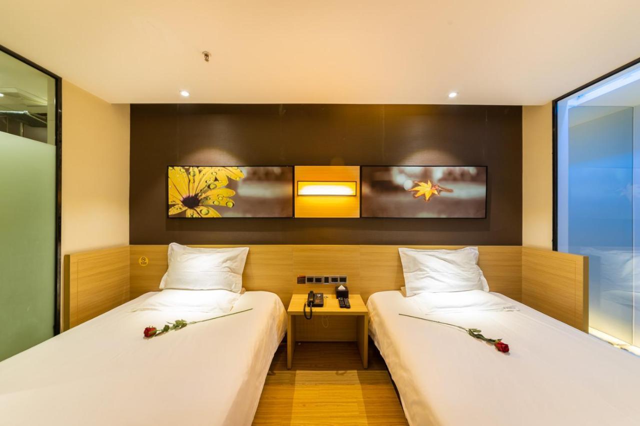 Iu Hotel Chongqing Jiefangbei المظهر الخارجي الصورة